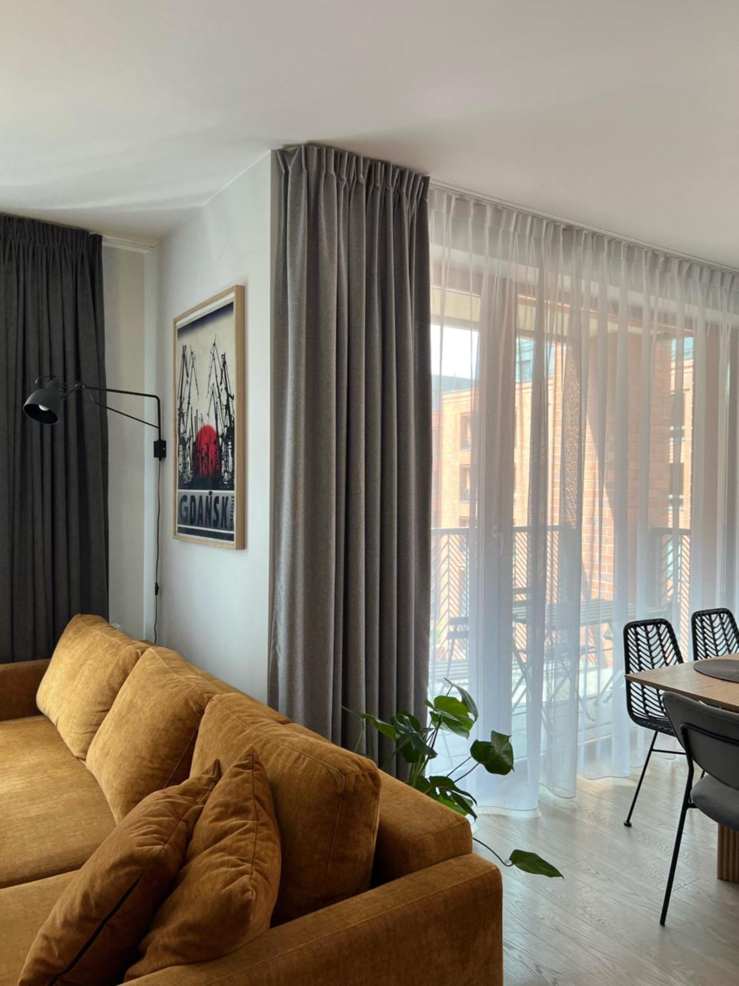 Lts Rent Luxury & Comfortable Lakowa Lägenhet *
